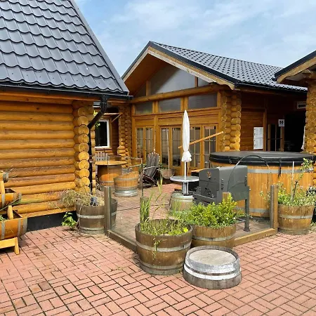 Сasa de vacaciones Wellness Hütte Am Zwenkauer Bei Leipzig *