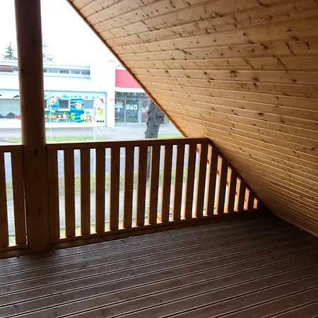 Wellness Huette Am Zwenkauer Bei Leipzig Holiday home