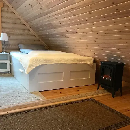 Wellness Huette Am Zwenkauer Bei Leipzig *