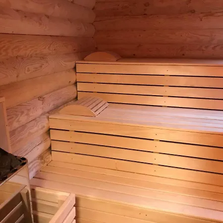 Wellness Huette Am Zwenkauer Bei Leipzig Tatil Evi *