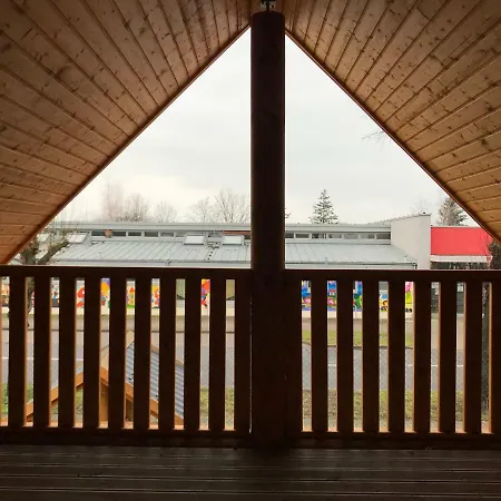 Tatil Evi Wellness Huette Am Zwenkauer Bei Leipzig Zwenkau