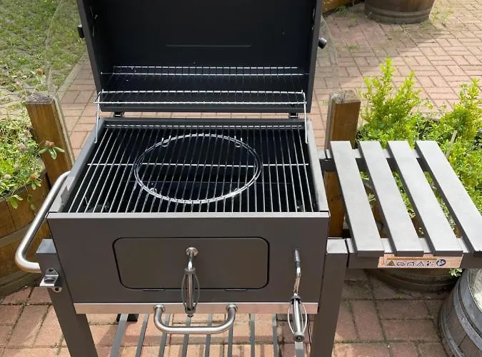 Wellness Huette Am Zwenkauer Bei Leipzig Zwenkau