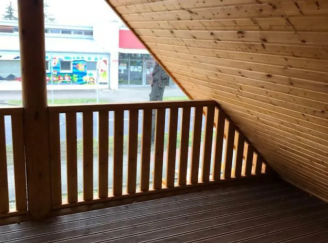 Wellness Huette Am Zwenkauer Bei Leipzig Casa de Férias